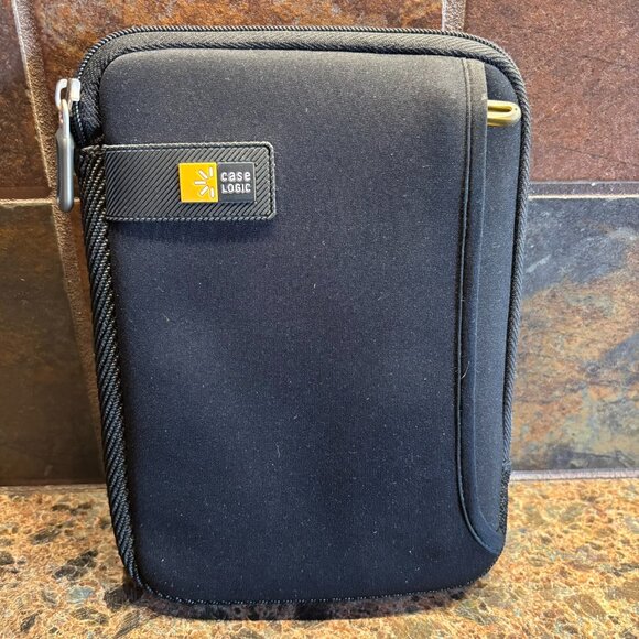 Case Logic Small Tablet Pouch Case Protector Sleeve Black See Measurements - Picture 1 of 4